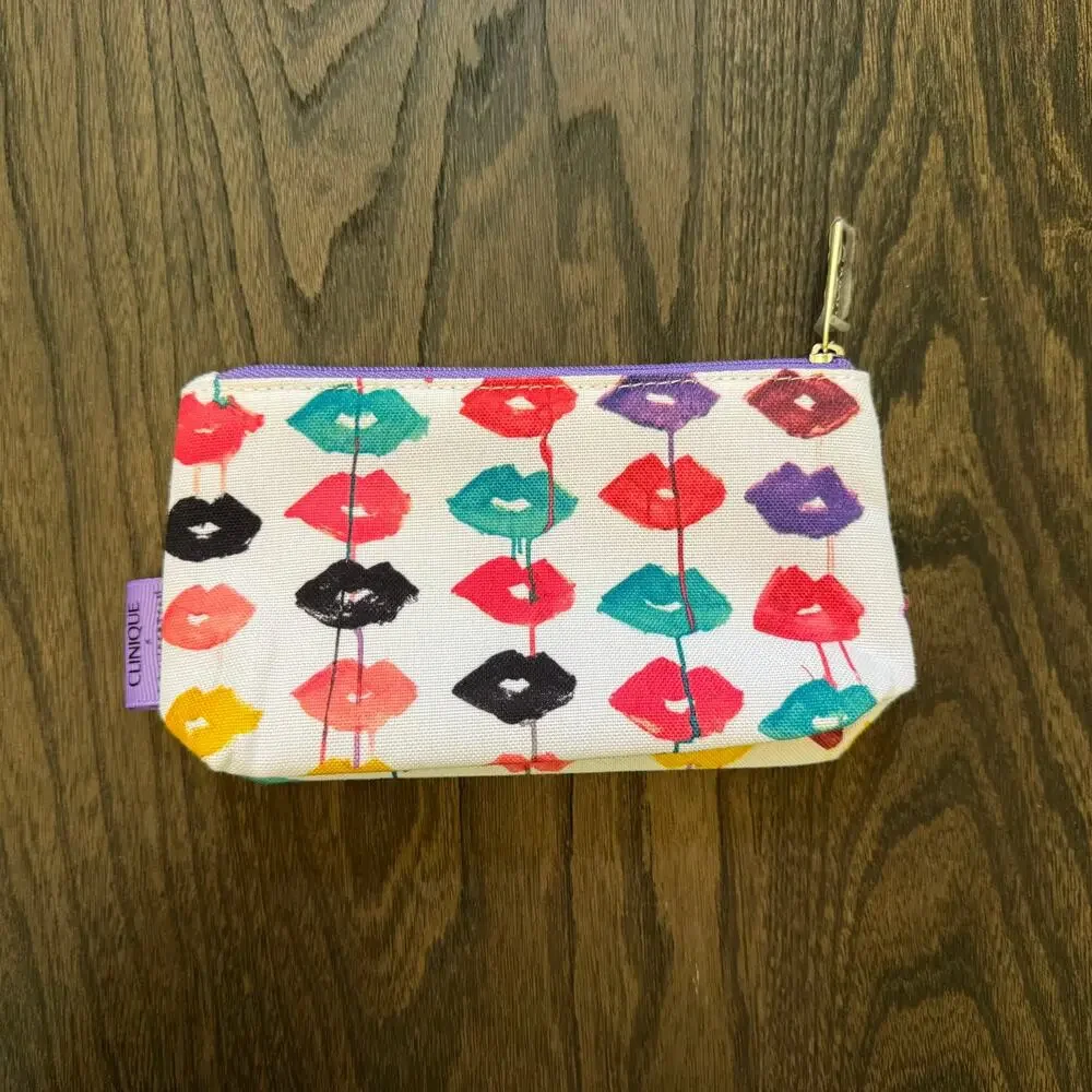 Clinique x Drawbertson Drippy Lips Cosmetic Makeup Bag Pouch Multicolor NWOT